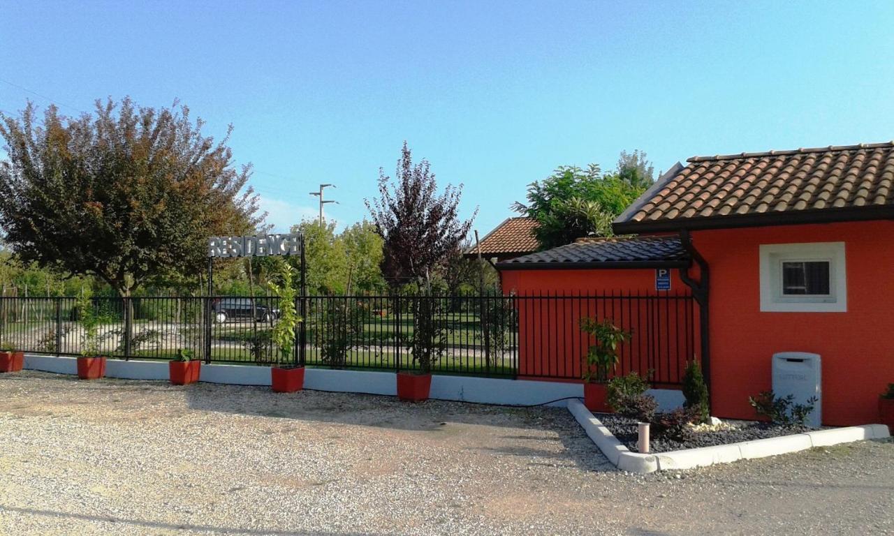 Residence Appartamenti Dogana Vecchia Trivignano Udinese Exterior foto